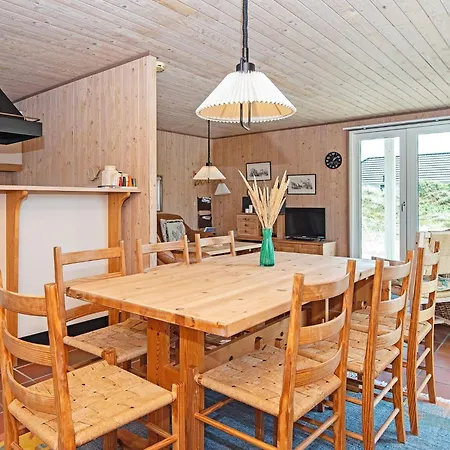 5 Person In Holiday home *