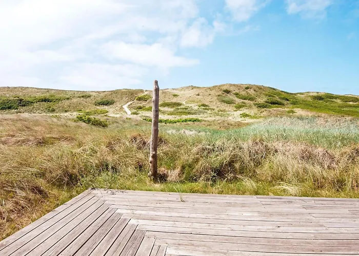 5 Person In * Hvide Sande